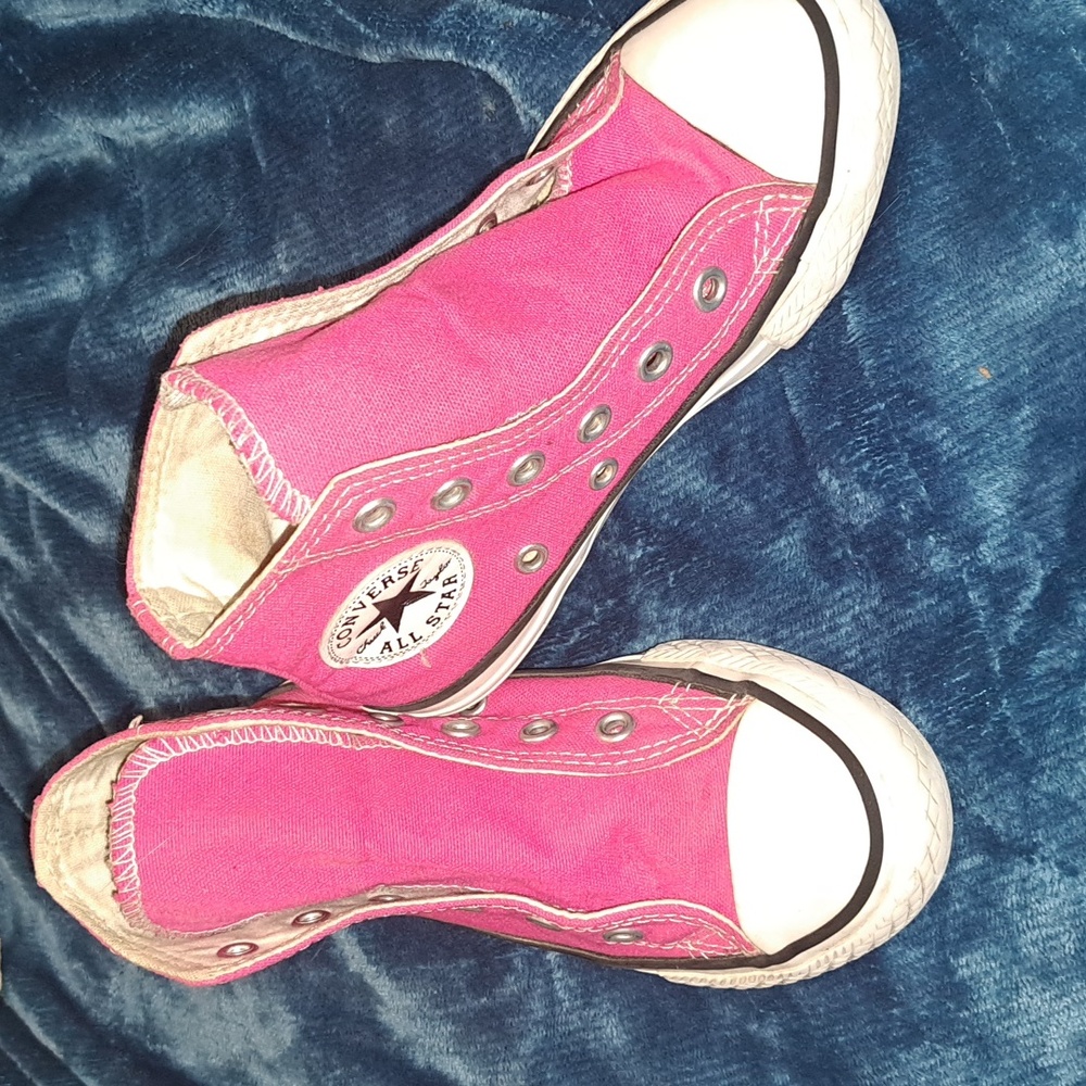 Pink Converse High tops